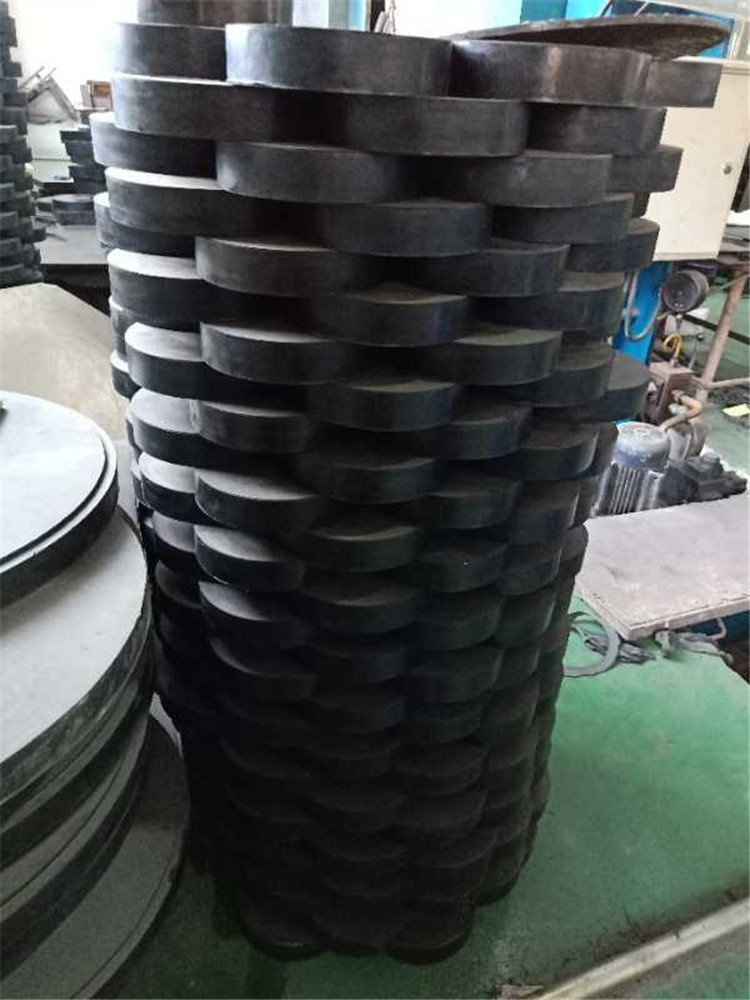 1619139990778668.jpg 285495199685148434.jpg